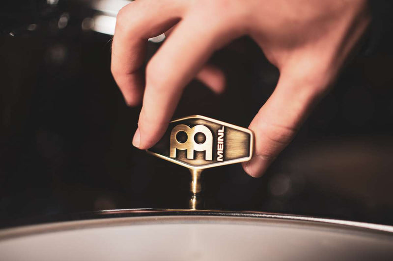 Load image into gallery viewer, CLÉ DE TAMBOUR BYZANCE, BRONZE ANTIQUE