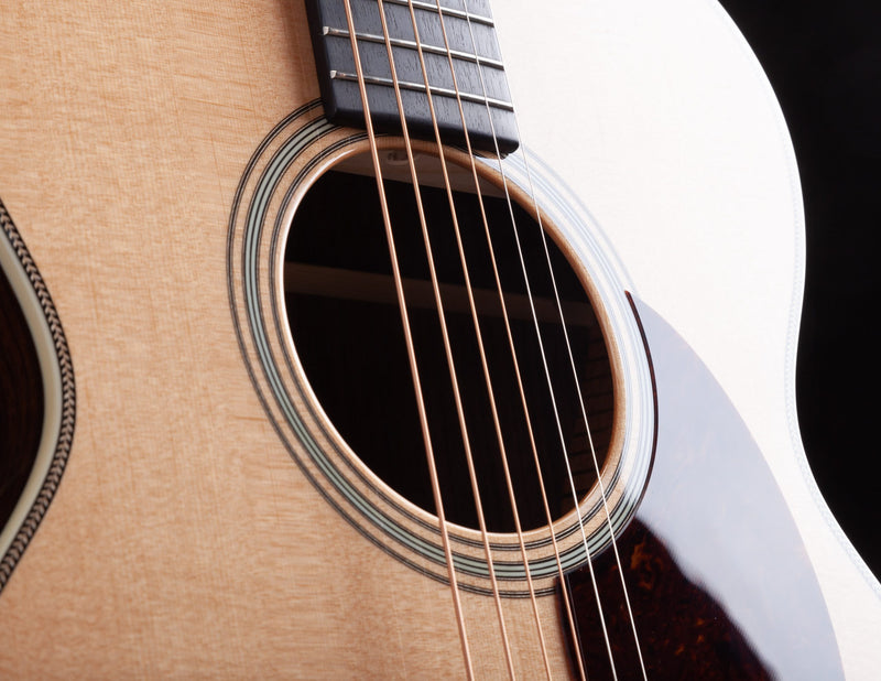 Chargez l'image dans la visionneuse de la galerie, Guitare acoustique Modèle Orchestra Cutaway OM Vintage Signature DANA BOURGEOIS’