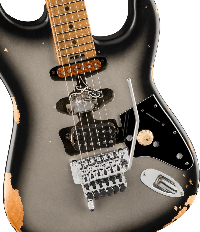 Chargez l'image dans la visionneuse de la galerie, Guitare électrique EVH Frankenstein Relic Series, touche en érable- Silverburst avec étui souple