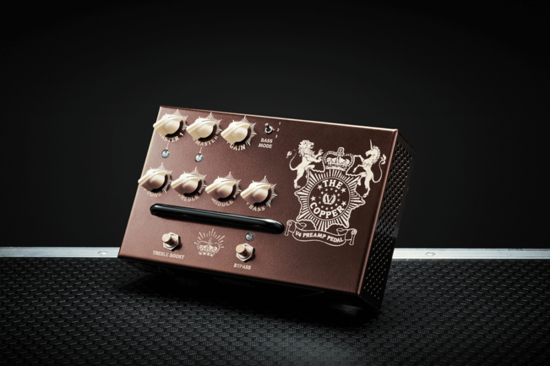 Load image into gallery viewer, Préamplificateur lampes format pédale THE COPPER