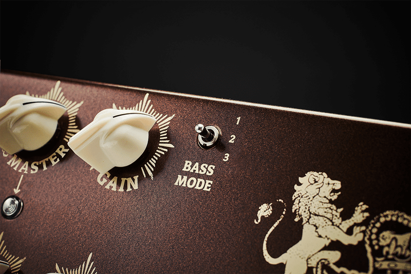 Load image into gallery viewer, Préamplificateur lampes format pédale THE COPPER