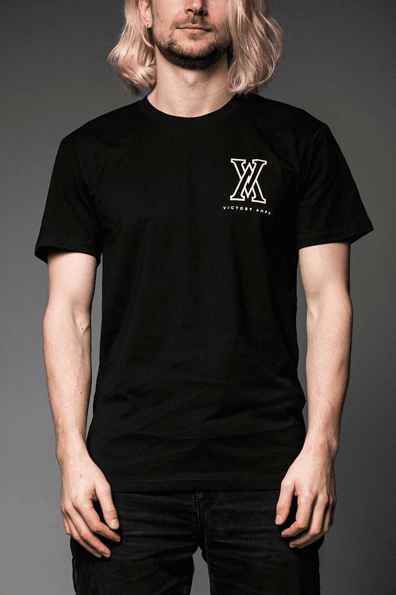 Load image into gallery viewer, T-shirt officiel avec logo Victory Eagle-M en noir avec grand motif dans le dos