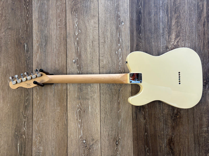 Chargez l'image dans la visionneuse de la galerie, B-STOCK (légèrement endommagé en usine),Guitare Électrique AFFINITY SERIES™ TELECASTER® THINLINE Touche Laurel, Pickguard noir, blanc olympique