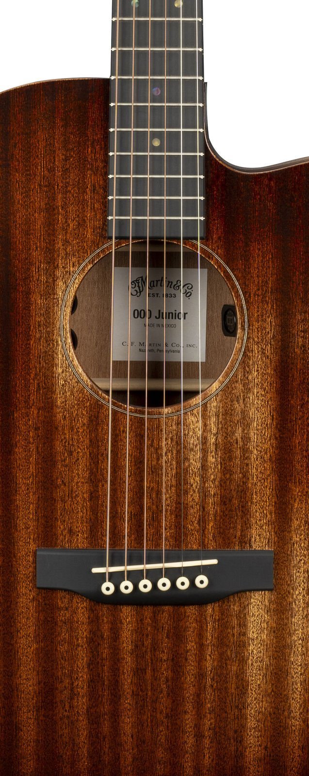 Load image into gallery viewer, Guitare acoustique 000C JR E STREETMASTER® Satin, Sap/Sap, avec étui souple - Drummond Musique