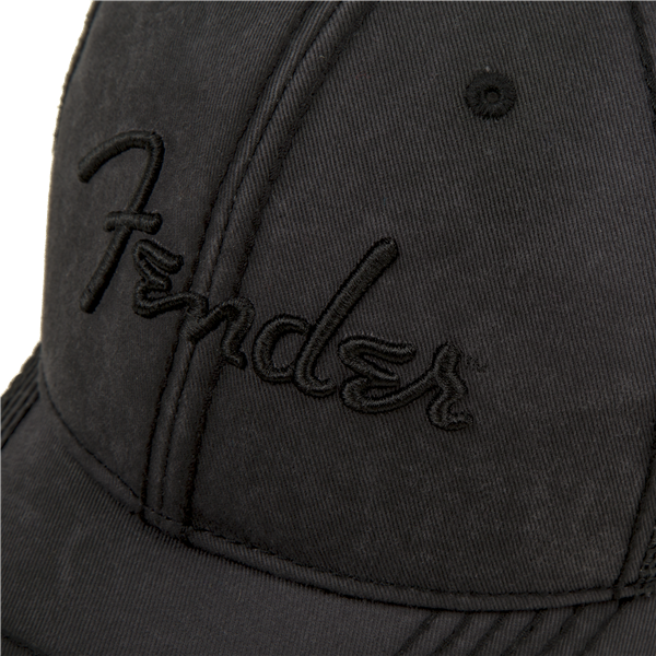 Load image into gallery viewer, Casquette de camionneur "Fender Blackout" taille unique