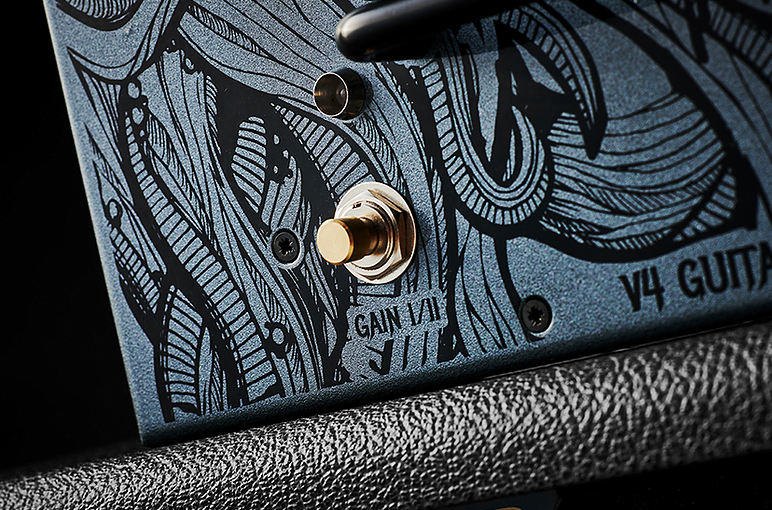 Load image into gallery viewer, Guitar amplifier "V4 THE KRAKEN AMP2021" 180W