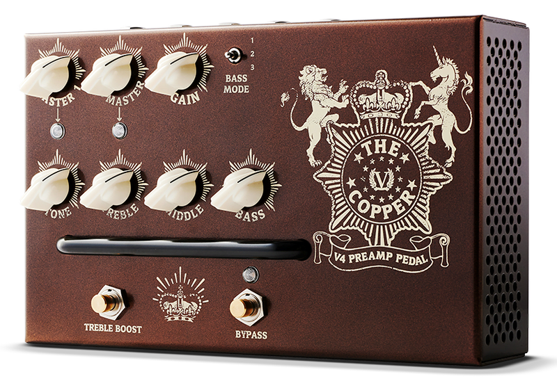 Load image into gallery viewer, Pédale de préamplification "Copper V4 preamp pedal"