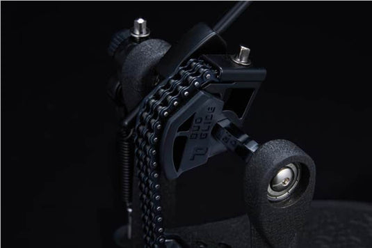 Pédale double édition limitée "Iron Cobra 600 Dark Shadow"