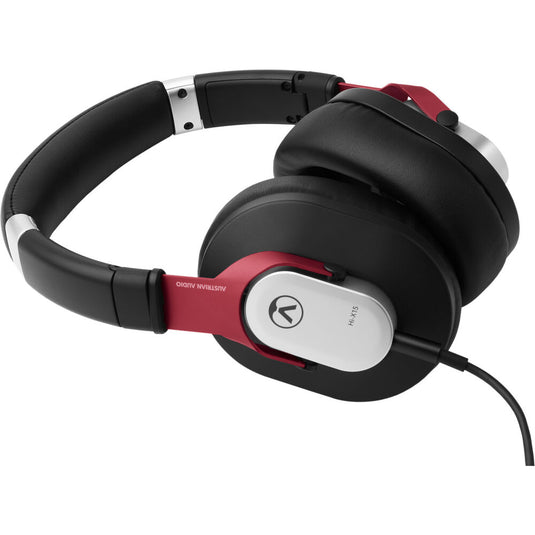 Professional closed-back over-ear headphones