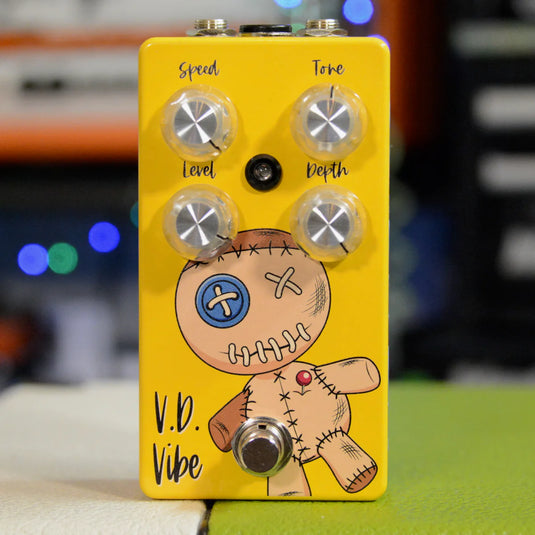 Voodoo Doll Vibe Tremolo, Jaune