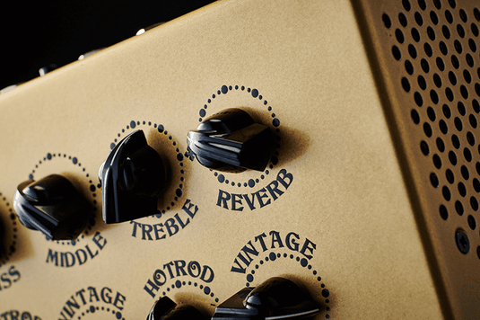 Amplificateur compact de guitare avec VRC, The Sheriff