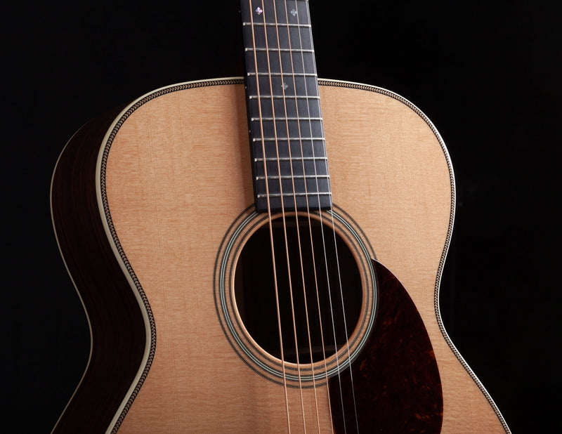 Chargez l'image dans la visionneuse de la galerie, Guitare acoustique Modèle Orchestra Cutaway OM Vintage Signature DANA BOURGEOIS’
