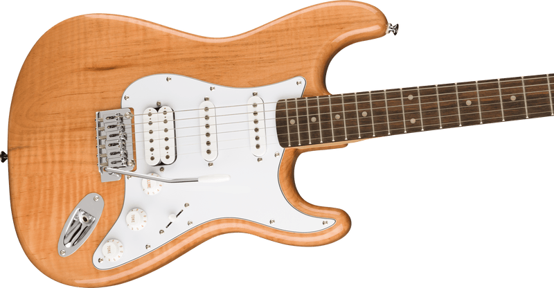 Chargez l&#39;image dans la visionneuse de la galerie, Guitare électrique AFFINITY SERIES® STRATOCASTER® HSS FSR Affinity Series™ Stratocaster® HSS, Touche en laurier, protecteur blanc, bois Naturel
