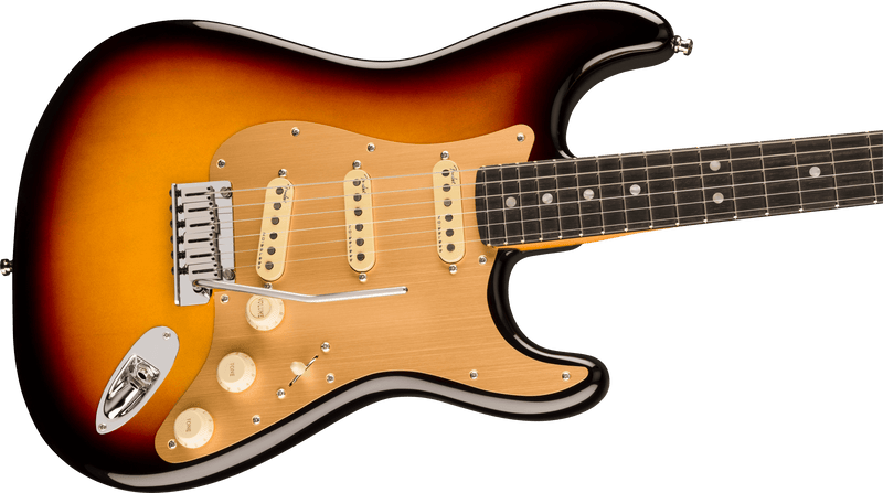 Load image into gallery viewer, Guitare Électrique, AMERICAN ULTRA II STRATOCASTER® Ebony Fingerboard, Ultraburst avec étui rigide
