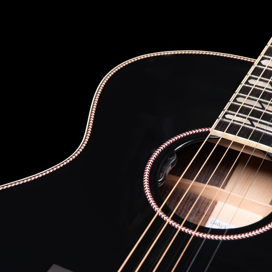 Guitare acoustique, Connaisseur MJ Satina RW, Mini-Jumbo-Noire (avec étui rigide)