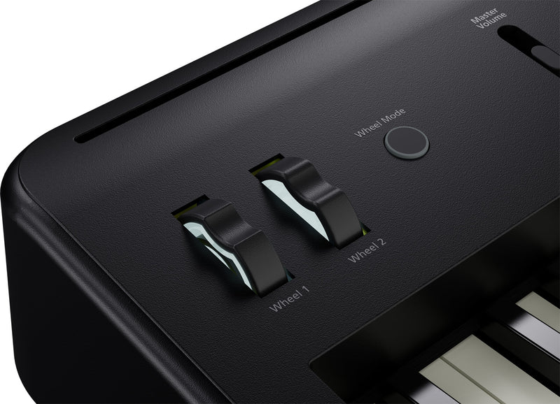 Load image into gallery viewer, Piano arrangeur numérique FP-E50 à 88 touches

