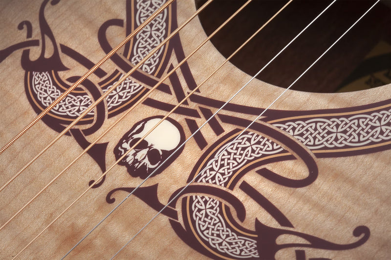 Chargez l'image dans la visionneuse de la galerie, Guitare acoustique-électrique Grand Auditorium en acajou et érable flammé, dégradé cendré satiné (pas d’étui)
