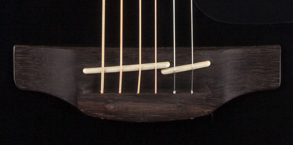 Load image into gallery viewer, Guitare électro-acoustique Dreadnought à pan coupé, noire- pas d’étui
