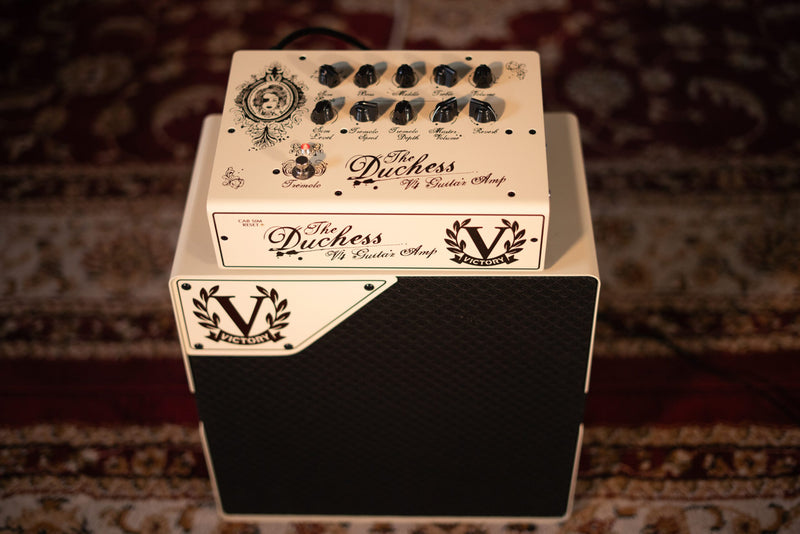 Load image into gallery viewer, Cabinet Duchess &quot;Lunchbox&quot; 1 x 12 Celestion Seventy 80
