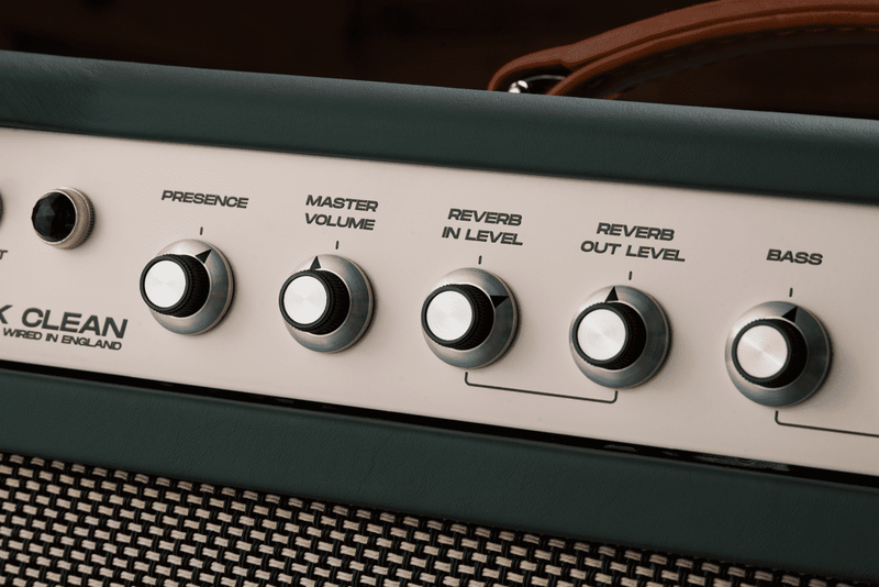 Chargez l&#39;image dans la visionneuse de la galerie, Amplificateur &quot;Custom MK Clean&quot;
