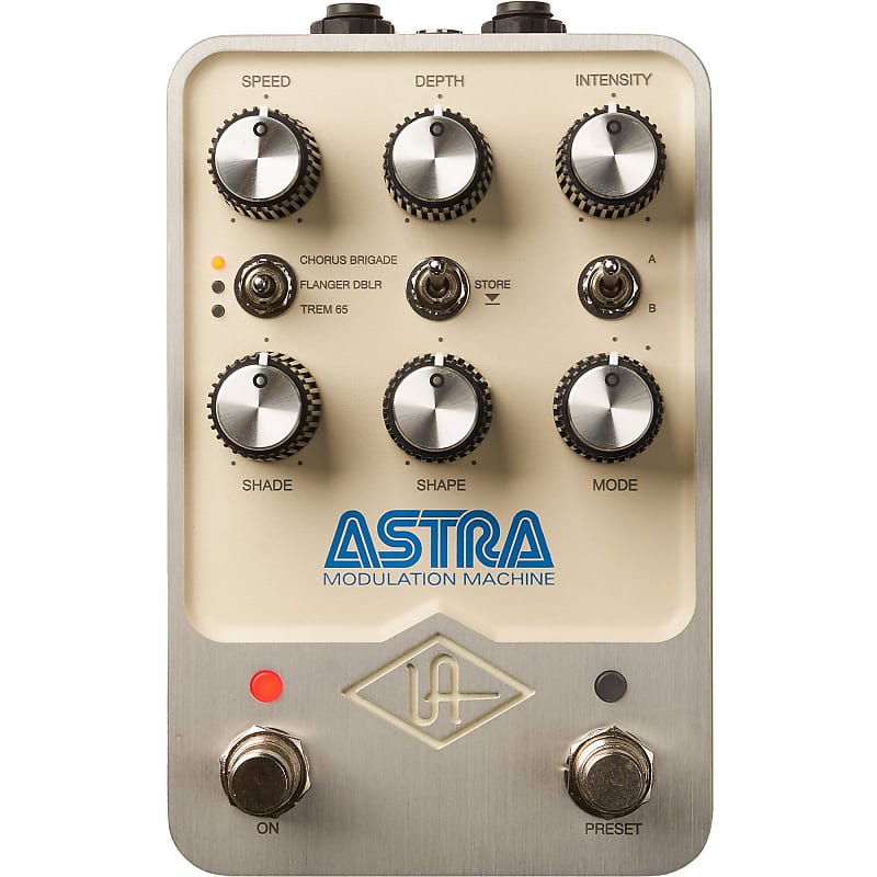 Load image into gallery viewer, UNIVERSAL AUDIO / Astra Modulation Machine / Stereo modulation effects pedal
