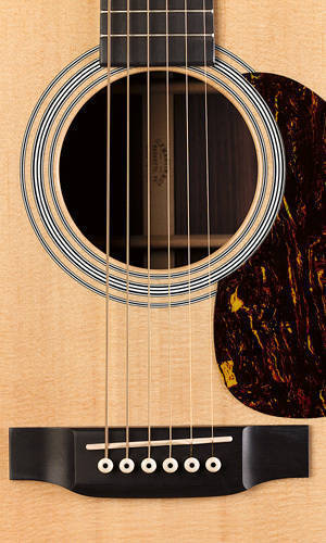 HD-28 - Sitka Spruce