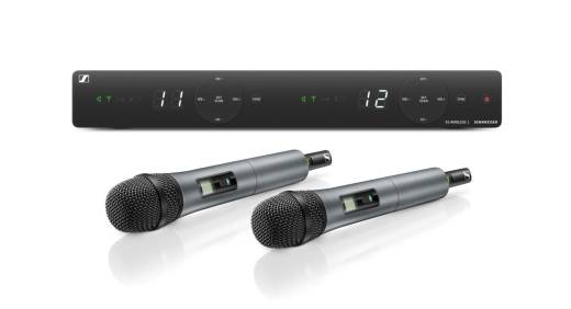 set of 2 wireless microphones