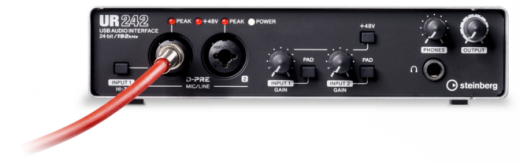 4 x 2 USB 2.0 USB 2.0 audio interface with D-PRE