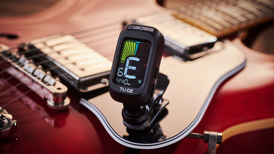 Compact, accurate clip-on tuner with high-contrast color display